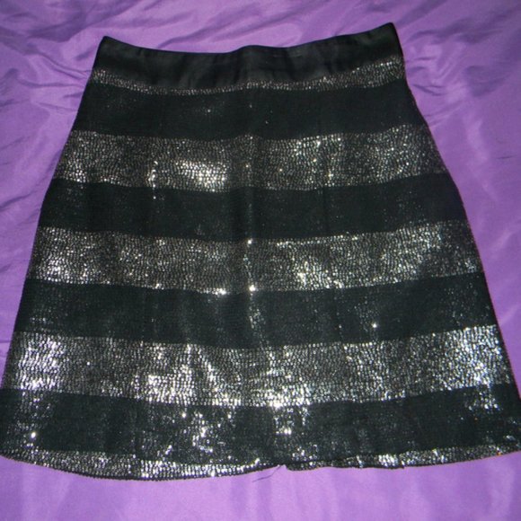 WREN Black & Silver Sequin Striped Mini Skirt - Picture 2 of 6